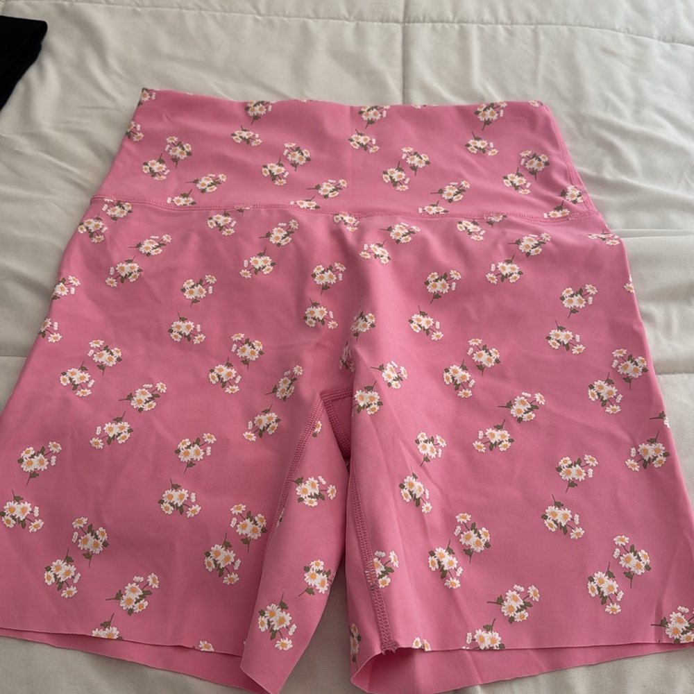 NWOT Aerie Goals Printed Biker Shorts - Picture 3 of 3